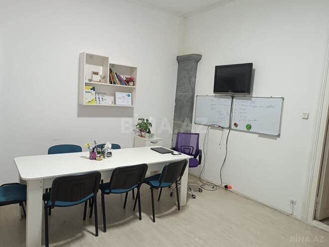 Продается 3-комн. вторичка 66 м², м. Ичеришехер, photo 9 from 18