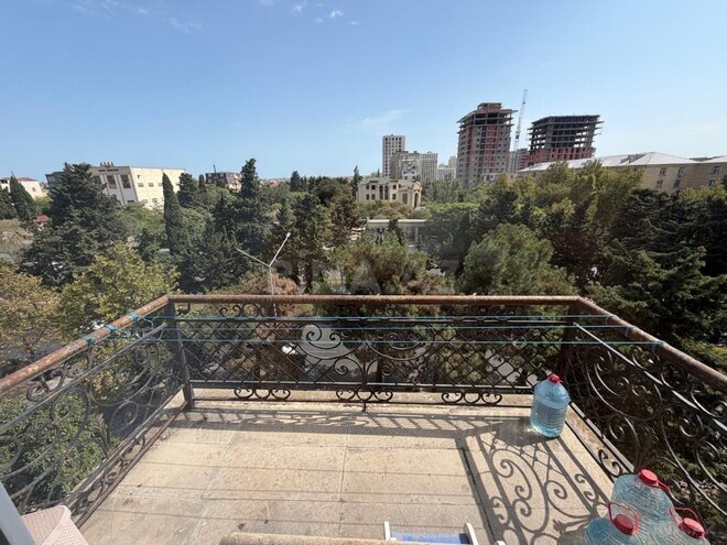 Satılır 3 otaqlı köhnə tikili 75 m², Bakıxanov q., photo 13 from 15