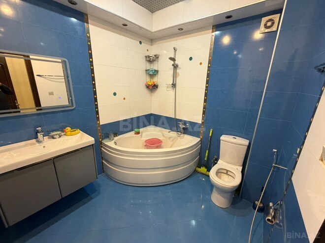 Сдается 3-комн. новостройка 145 м², м. Нариман Нариманов, photo 8 from 12