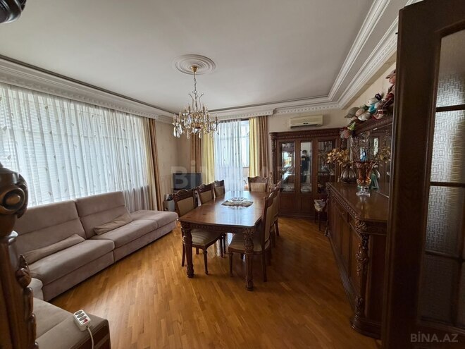 Сдается 3-комн. новостройка 145 м², м. Нариман Нариманов, photo 1 from 12
