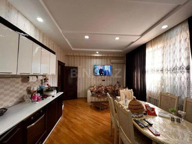 Satılır 4 otaqlı yeni tikili 210 m², 20 Yanvar m., photo 1 from 16