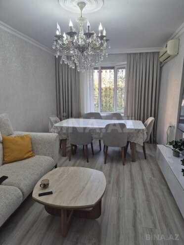 Satılır 3 otaqlı köhnə tikili 75 m², Hövsan q., photo 1 from 6