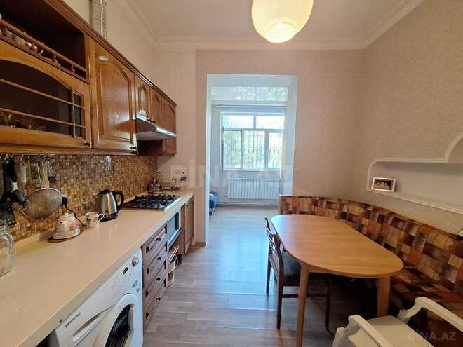 Satılır 2 otaqlı köhnə tikili 65 m², Elmlər Akademiyası m., photo 13 from 20