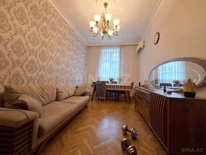 Satılır 2 otaqlı köhnə tikili 65 m², Elmlər Akademiyası m., photo 4 from 20
