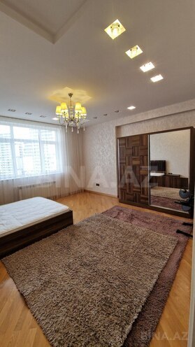 Сдаётся 3-комн. новостройка 130 м², м. 8 ноября, photo 4 from 14