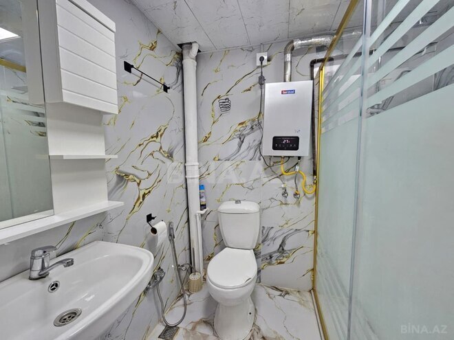 Satılır 2 otaqlı köhnə tikili 35 m², Qara Qarayev m., photo 12 from 22