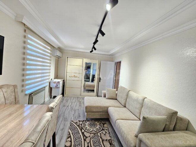 Satılır 2 otaqlı köhnə tikili 35 m², Qara Qarayev m., photo 6 from 22