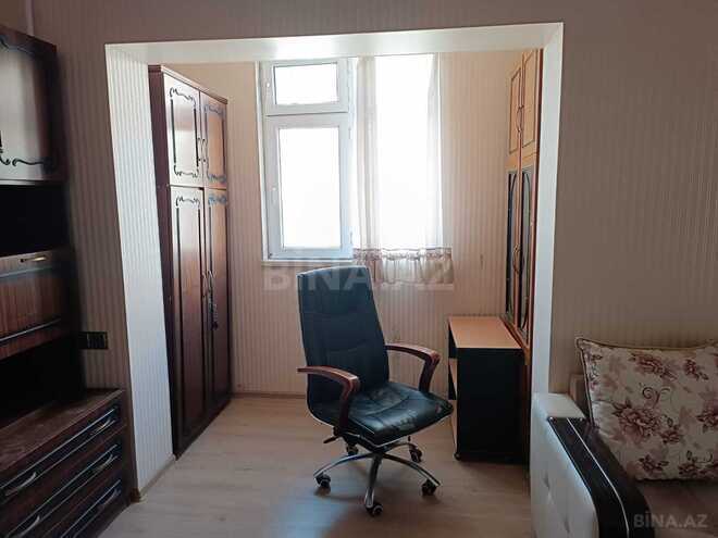 Продаётся 2-комн. вторичка 45 м², м. Ази Асланов, photo 6 from 18