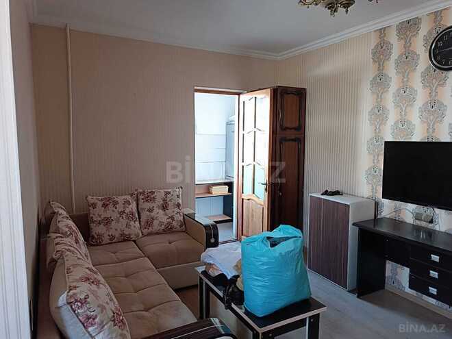 Продаётся 2-комн. вторичка 45 м², м. Ази Асланов, photo 4 from 18