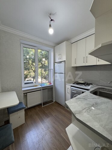 Продается 3-комн. вторичка 70 м², м. Элмляр Академиясы, photo 10 from 14