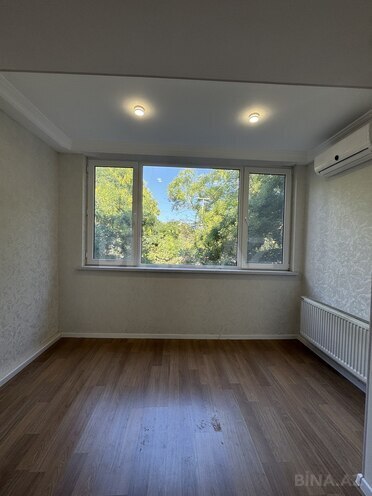 Продается 3-комн. вторичка 70 м², м. Элмляр Академиясы, photo 12 from 14