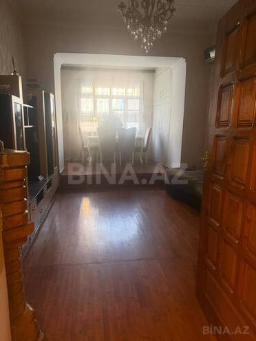 Satılır 3 otaqlı köhnə tikili 70 m², 28 May m., photo 3 from 10