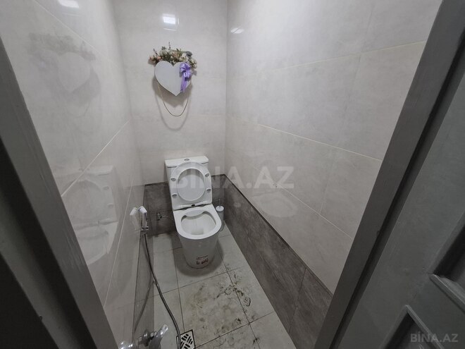 Satılır 4 otaqlı köhnə tikili 105 m², Sahil m., photo 14 from 16