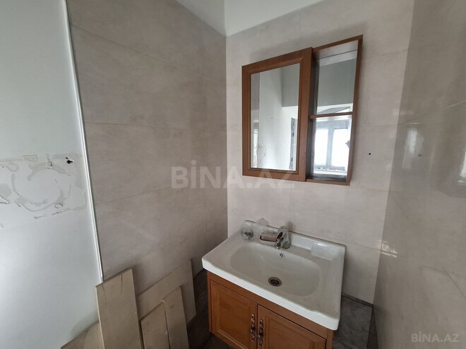 Satılır 4 otaqlı köhnə tikili 105 m², Sahil m., photo 15 from 16