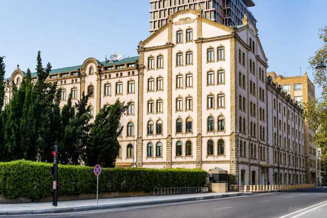 Satılır 3 otaqlı köhnə tikili 72 m², 28 May m., photo 1 from 28