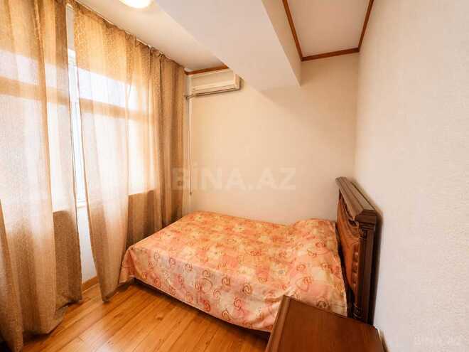 Satılır 3 otaqlı köhnə tikili 72 m², 28 May m., photo 8 from 28