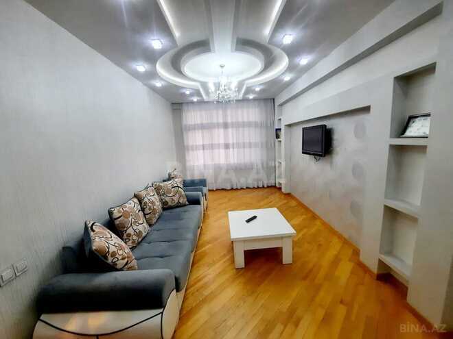 İcarəyə verilir 2 otaqlı yeni tikili 70 m², 28 May m., photo 3 from 18