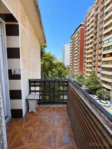 Продается 3-комн. вторичка 70 м², м. 28 мая, photo 16 from 27