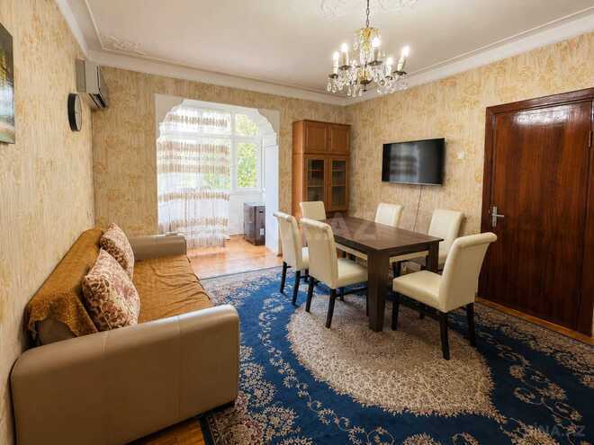 Продается 3-комн. вторичка 70 м², м. 28 мая, photo 3 from 27