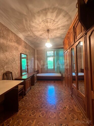İcarəyə verilir 4 otaqlı köhnə tikili 110 m², Səbail r., photo 4 from 14