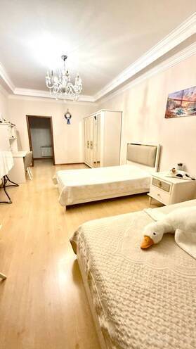 İcarəyə verilir 3 otaqlı yeni tikili 185 m², Nərimanov r., photo 13 from 19