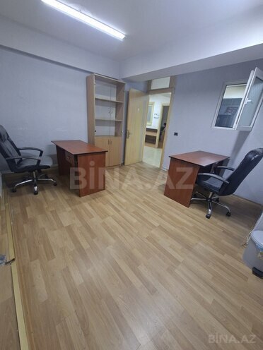 Сдаётся 1-комн. офис 20 м², м. Нариман Нариманов, photo 1 from 6