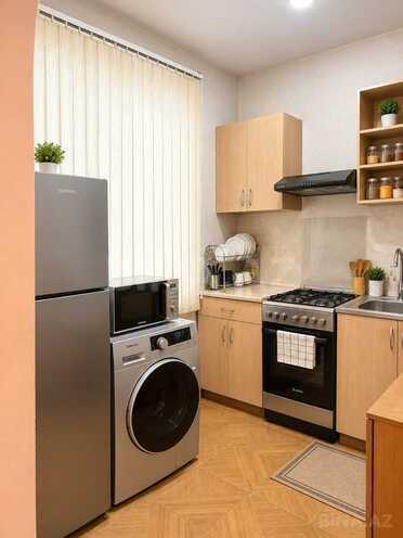 Satılır 3 otaqlı köhnə tikili 85 m², Memar Əcəmi m., photo 7 from 10