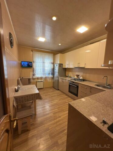 Продается 3-комн. вторичка 80 м², пос. Бадамдар, photo 10 from 20