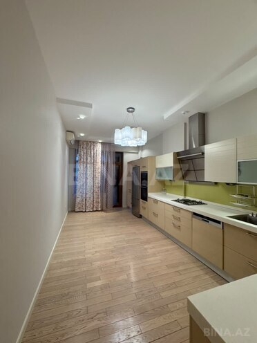 Продаётся 4-комн. новостройка 220 м², м. Иншаатчылар, photo 10 from 12