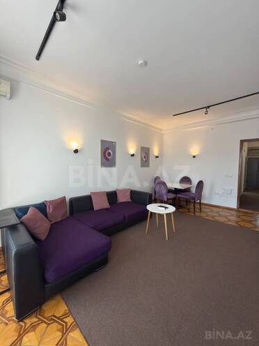 Satılır 3 otaqlı köhnə tikili 83 m², Sahil m., photo 3 from 13