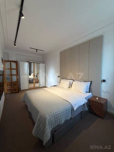 Satılır 3 otaqlı köhnə tikili 83 m², Sahil m., photo 7 from 13