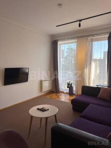 Satılır 3 otaqlı köhnə tikili 83 m², Sahil m., photo 4 from 13