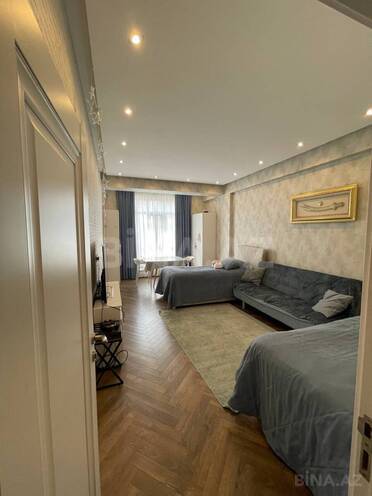 Продаётся 3-комн. новостройка 97 м², м. Элмляр Академиясы, photo 8 from 13