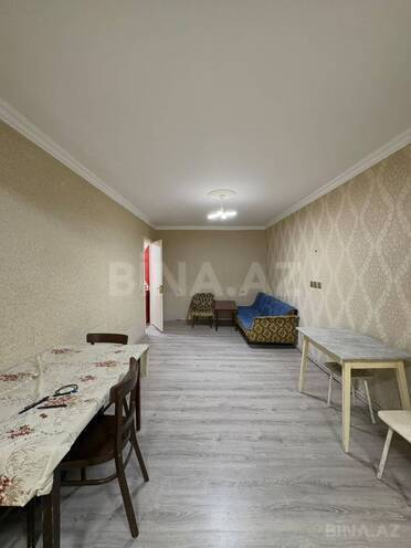Продаётся 2-комн. вторичка 45 м², м. Элмляр Академиясы, photo 1 from 13