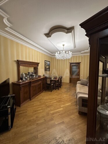Satılır 3 otaqlı köhnə tikili 78 m², Nəriman Nərimanov m., photo 1 from 19