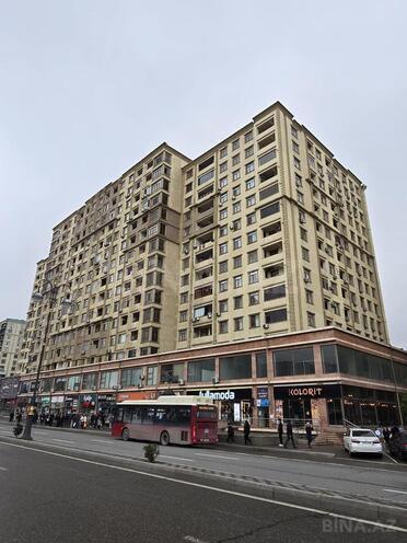 Сдаётся 3-комн. новостройка 122 м², м. Иншаатчылар, photo 1 from 8