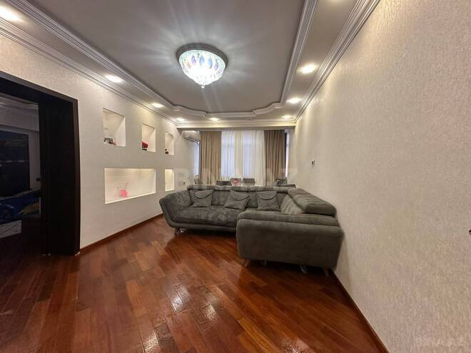 Satılır 3 otaqlı yeni tikili 101 m², 28 May m., photo 1 from 17