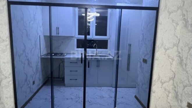 Продаётся 2-комн. вторичка 40 м², м. Гянджлик, photo 3 from 10