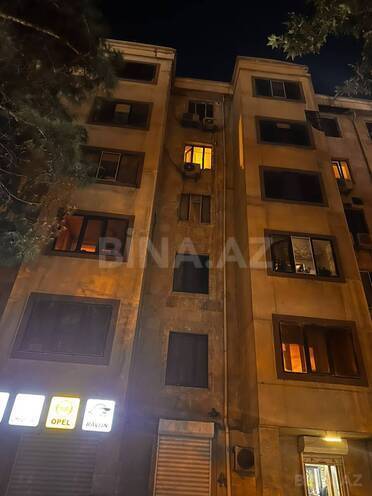 Satılır 2 otaqlı köhnə tikili 35 m², İnşaatçılar m., photo 16 from 18