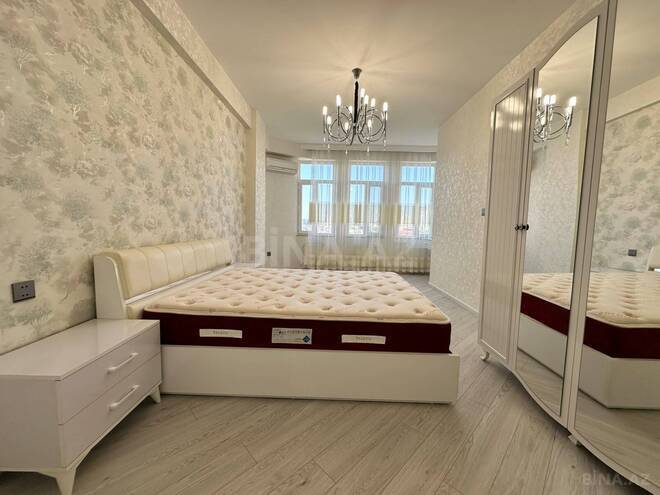 Сдается 3-комн. новостройка 100 м², м. Элмляр Академиясы, photo 1 from 19