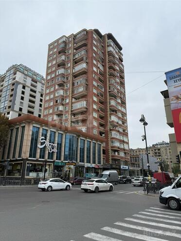 Сдается  объект 650 м², Сабаильский р., photo 1 from 8