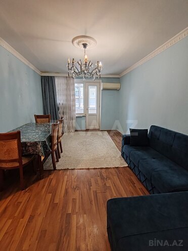 İcarəyə verilir 3 otaqlı köhnə tikili 80 m², İnşaatçılar m., photo 1 from 15
