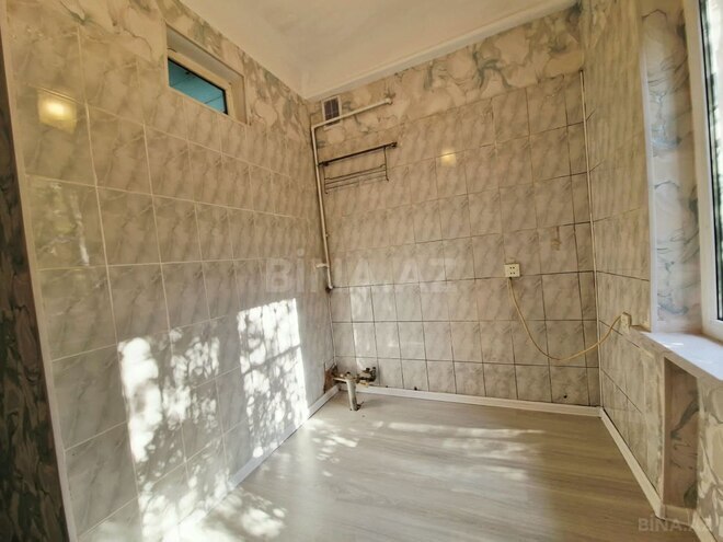 Продается 2-комн. вторичка 55 м², м. Нефтчиляр, photo 7 from 14