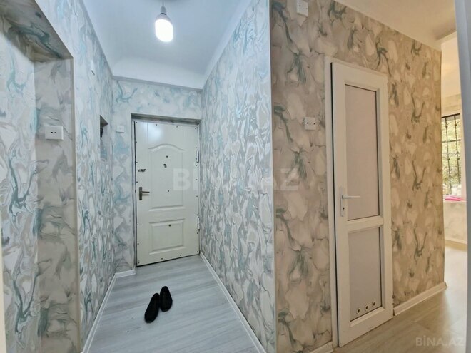 Продается 2-комн. вторичка 55 м², м. Нефтчиляр, photo 8 from 14