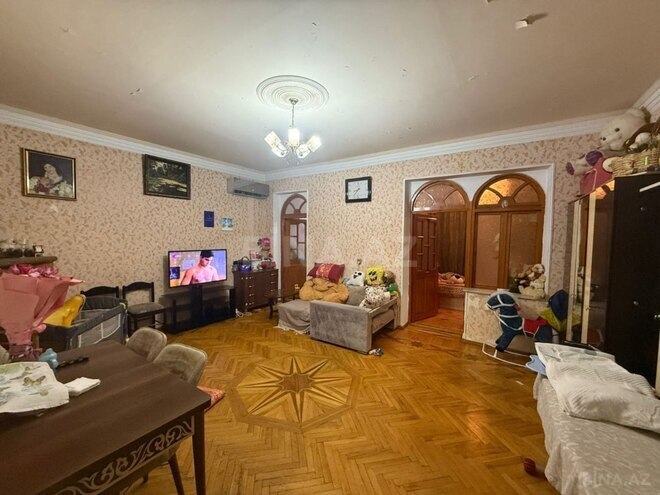 Satılır 3 otaqlı köhnə tikili 80 m², Bakıxanov q., photo 3 from 12