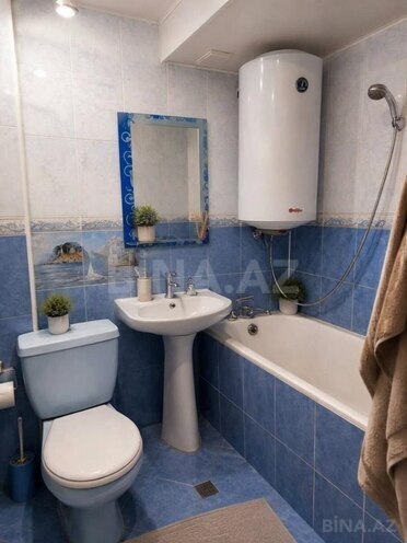 Продаётся 2-комн. вторичка 50 м², м. Гянджлик, photo 8 from 10