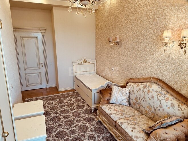 Satılır 6 otaqlı yeni tikili 233 m², 28 May m., photo 16 from 27