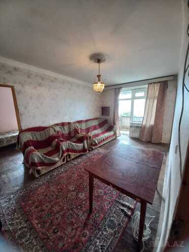 Satılır 2 otaqlı köhnə tikili 55 m², İnşaatçılar m., photo 1 from 9