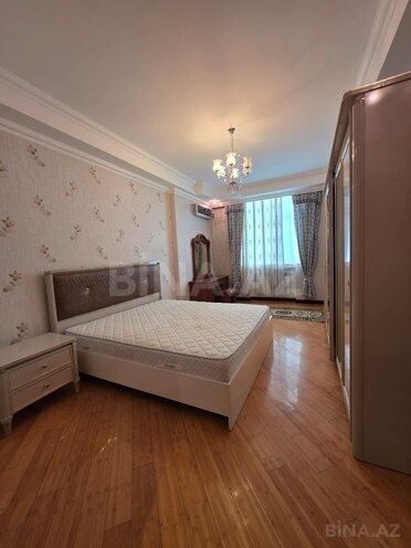 İcarəyə verilir 3 otaqlı yeni tikili 120 m², İnşaatçılar m., photo 9 from 14