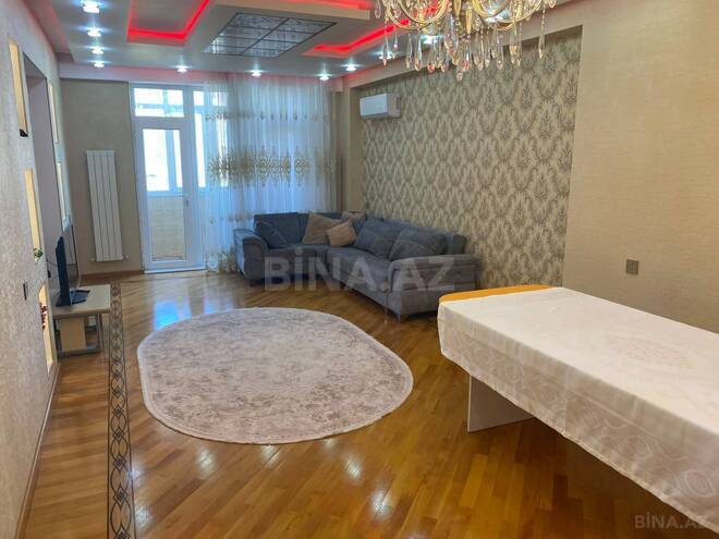 Сдается 3-комн. новостройка 141 м², м. Элмляр Академиясы, photo 1 from 16